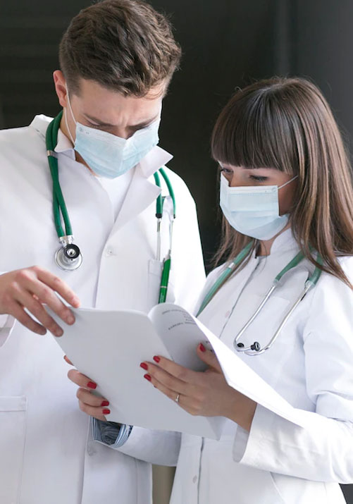 Equipo de peritos médicos judiciales